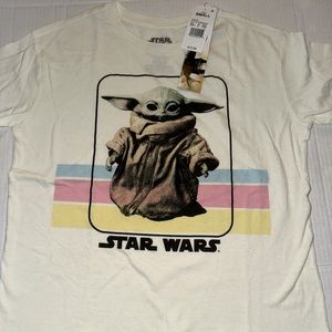 Star wars baby yoda Tee size small